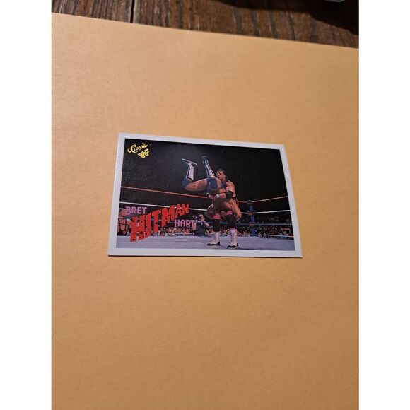 Vintage 1990 Classic WWF Wrestling Trading Card 45 Bret “Hitman” Hart Piledriver - Picture 1 of 2
